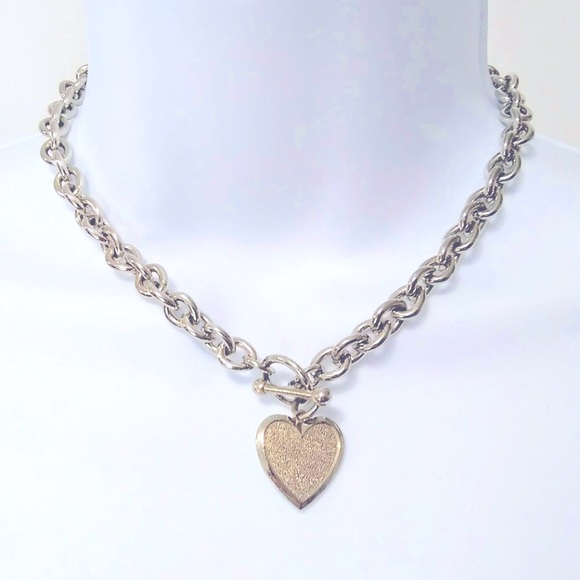 Heart 17" Necklace Silver Costume Jewelry - Picture 1 of 4